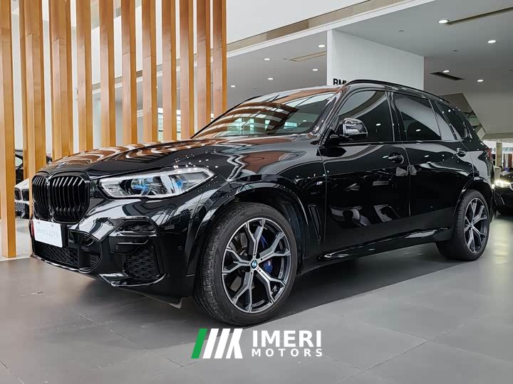 BMW X5 2022 facelift xDrive 40Li M sports package - автомобиль из Китая