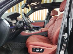 BMW X5 2022 facelift xDrive 40Li M sports package - фото 5
