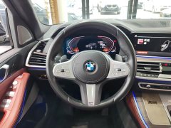 BMW X5 2022 facelift xDrive 40Li M sports package - фото 9