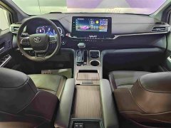 Toyota Granvia 2.5L Hybrid Premium PLUS AWD - фото 12