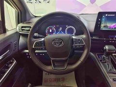 Toyota Granvia 2.5L Hybrid Premium PLUS AWD - фото 14
