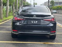 Lexus ES 260 Excellence Edition - фото 6