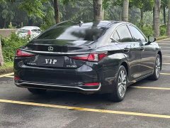 Lexus ES 260 Excellence Edition - фото 8
