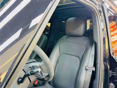 Land Rover Defender Facelift 110 5.0T V8 - фото 11