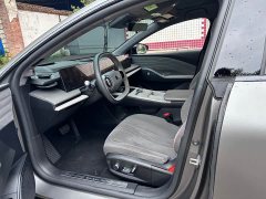 Geely Galaxy E8 620km four-wheel drive starship performance version - фото 5