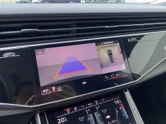 Audi Q8 55 TFSI luxury and dynamic - фото 16
