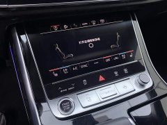 Audi Q8 55 TFSI luxury and dynamic - фото 19