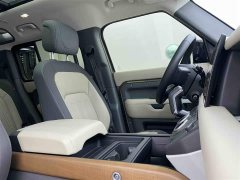 Land Rover Defender 110 P400 X-Dynamic HSE - фото 18