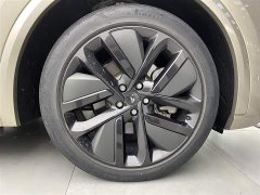 Li Auto Ideal L9 Max - фото 13