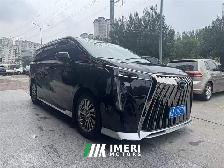Trumpchi M8 Grandmaster Series Dual Engine Extreme Edition - автомобиль из Китая