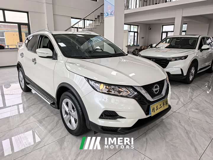 Nissan Qashqai Classic 2.0L CVT XV Comfort Edition - автомобиль из Китая