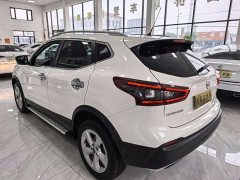 Nissan Qashqai Classic 2.0L CVT XV Comfort Edition - фото 5