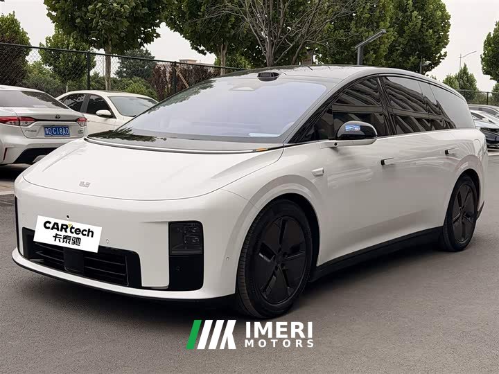Li Auto Ideal i8 Standard Edition - автомобиль из Китая