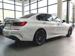 BMW 3 Series 325Li M Sports Night Package - фото 5