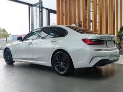 BMW 3 Series 325Li M Sports Night Package - фото 6