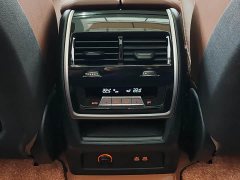 BMW X7 2024 xDrive40i Leading Luxury Package - фото 15