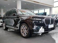 BMW X7 2024 xDrive40i Leading Luxury Package - фото 3
