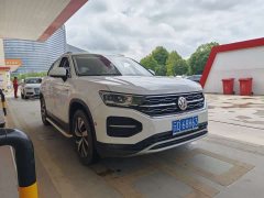 Volkswagen Tayron 280TSI FWD Luxury Smart Connectivity Edition - фото 3