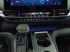 Toyota SIENNA 2.5L Hybrid Premium Edition - фото 13