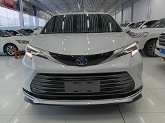 Toyota SIENNA 2.5L Hybrid Premium Edition - фото 2