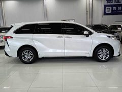 Toyota SIENNA 2.5L Hybrid Premium Edition - фото 7