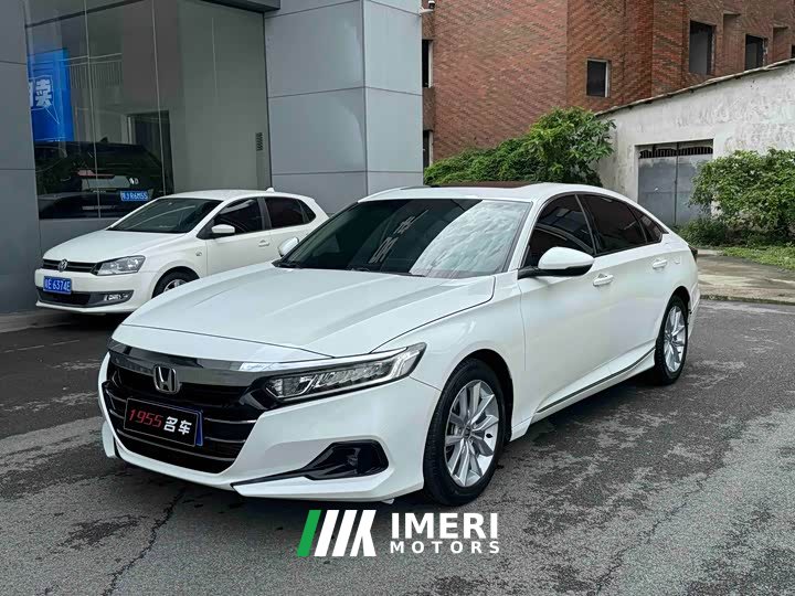 Honda Accord 2022 260TURBO Deluxe Edition