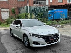 Honda Accord 2022 260TURBO Deluxe Edition - фото 3
