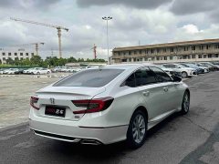 Honda Accord 2022 260TURBO Deluxe Edition - фото 9