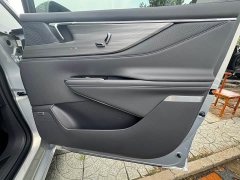 Buick GL8 Lu Zun Exclusive Edition - фото 14