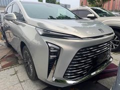 Buick GL8 Lu Zun Exclusive Edition - фото 17