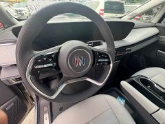 Buick GL8 Lu Zun Exclusive Edition - фото 19