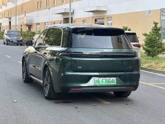 Li Auto Ideal L8 Max - фото 13