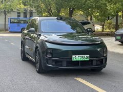 Li Auto Ideal L8 Max - фото 3