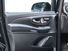 Mercedes-Benz V-Class 2024 V 300 L Long Wheelbase Exclusive - фото 12