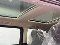 Mercedes-Benz V-Class 2024 V 300 L Long Wheelbase Exclusive - фото 13