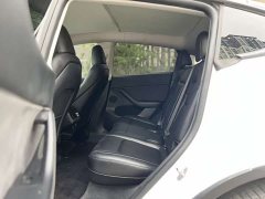 Tesla Model Y rear-wheel drive version - фото 5