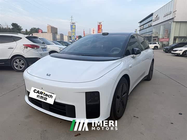 Li Auto Ideal i6 2025 two-wheel drive standard version - автомобиль из Китая