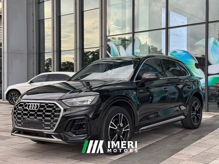 Audi Q5L 40T fashionable and dynamic - автомобиль из Китая