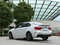 BMW 1 Series facelift 125i M Sports Night Edition - фото 9