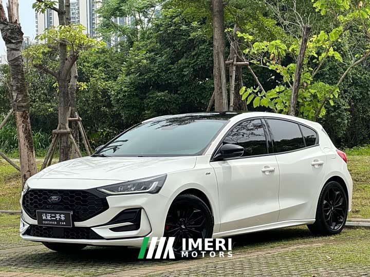 Lynk & Co Focus Hatchback EcoBoost 180 Automatic ST Line - автомобиль из Китая