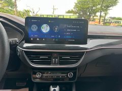 Lynk & Co Focus Hatchback EcoBoost 180 Automatic ST Line - фото 12