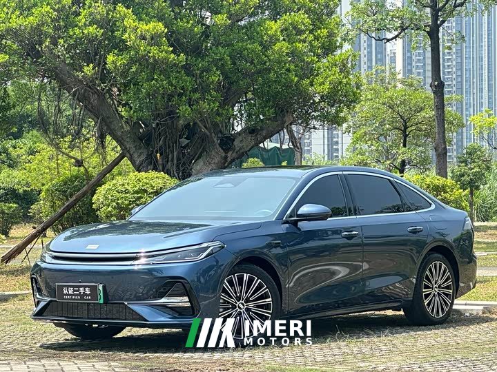 Geely Galaxy A7 EM-i 150km Starship Edition - автомобиль из Китая