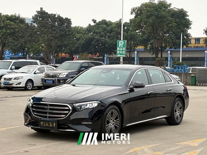 Mercedes-Benz E-Class E 260 L - автомобиль из Китая