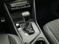 Volkswagen Tiguan L 330TSI automatic two-wheel drive R-Line version - фото 13
