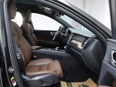 Volvo XC60 2022 B5 four-wheel drive Zhiyuan Deluxe Edition - фото 12