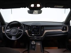 Volvo XC60 2022 B5 four-wheel drive Zhiyuan Deluxe Edition - фото 15