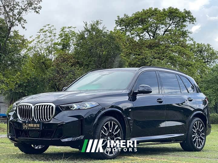BMW X5 2023 xDrive 40Li M Sports Package - автомобиль из Китая