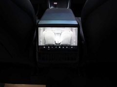 Tesla Model Y rear-wheel drive version - фото 19