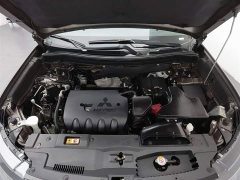 Mitsubishi Outlander 2020 2.4L four-wheel drive exclusive version, 5 seats - фото 6