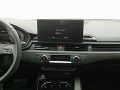 Audi A4L 40 TFSI Luxury Dynamic - фото 12